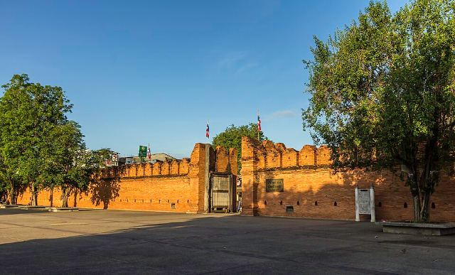 Chiang Mai - East gate of the city wall - 0001